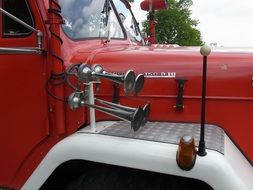 horn on fire engine