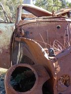 wreck rusty car