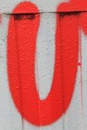 Red "U" letter graffiti