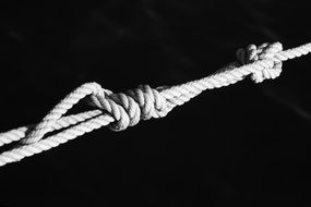 knot fixing