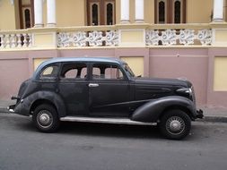 old car on the streets of Havana