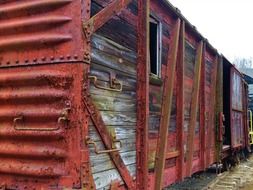 vintage wooden train in Maryland