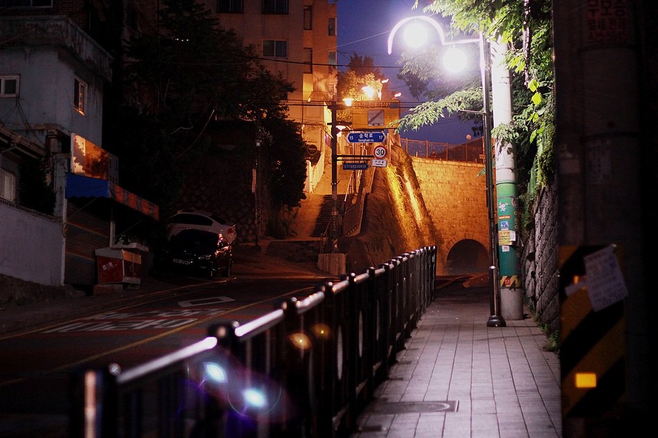 street lights in the city center
