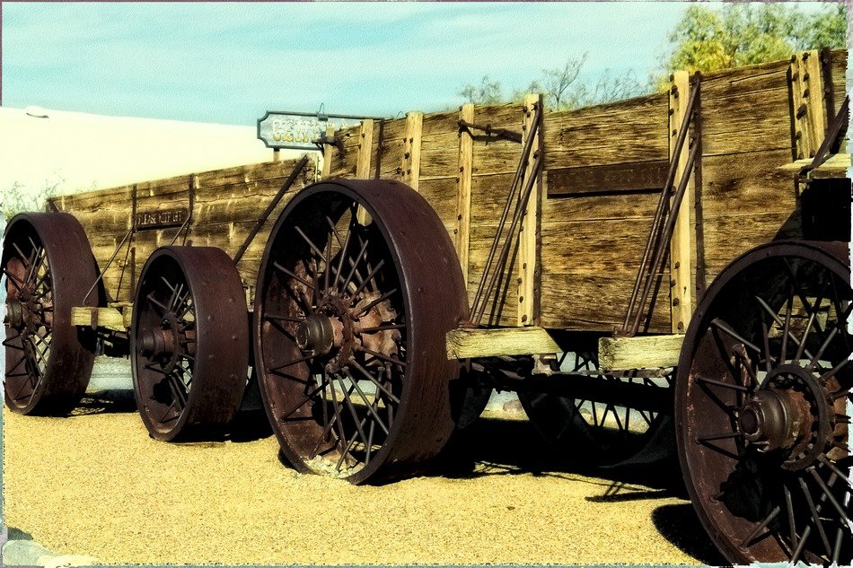 steam tractor's wagon