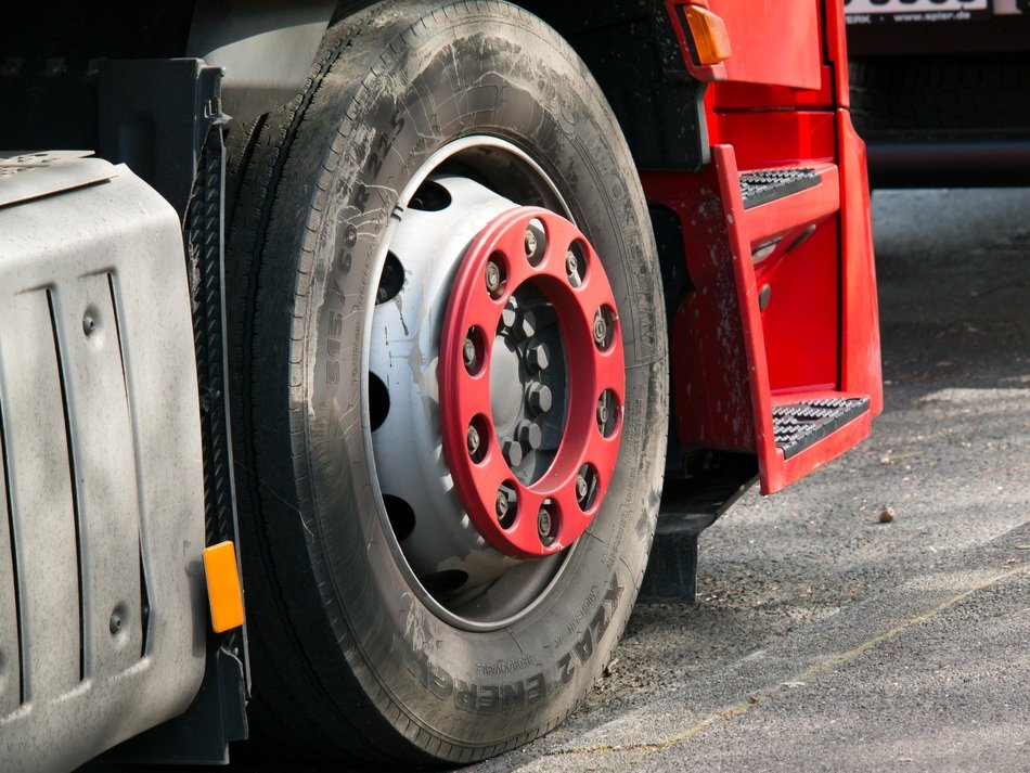truck's wheel
