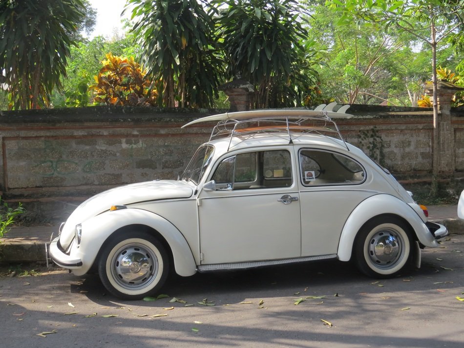 surfboard volkswagen classic car