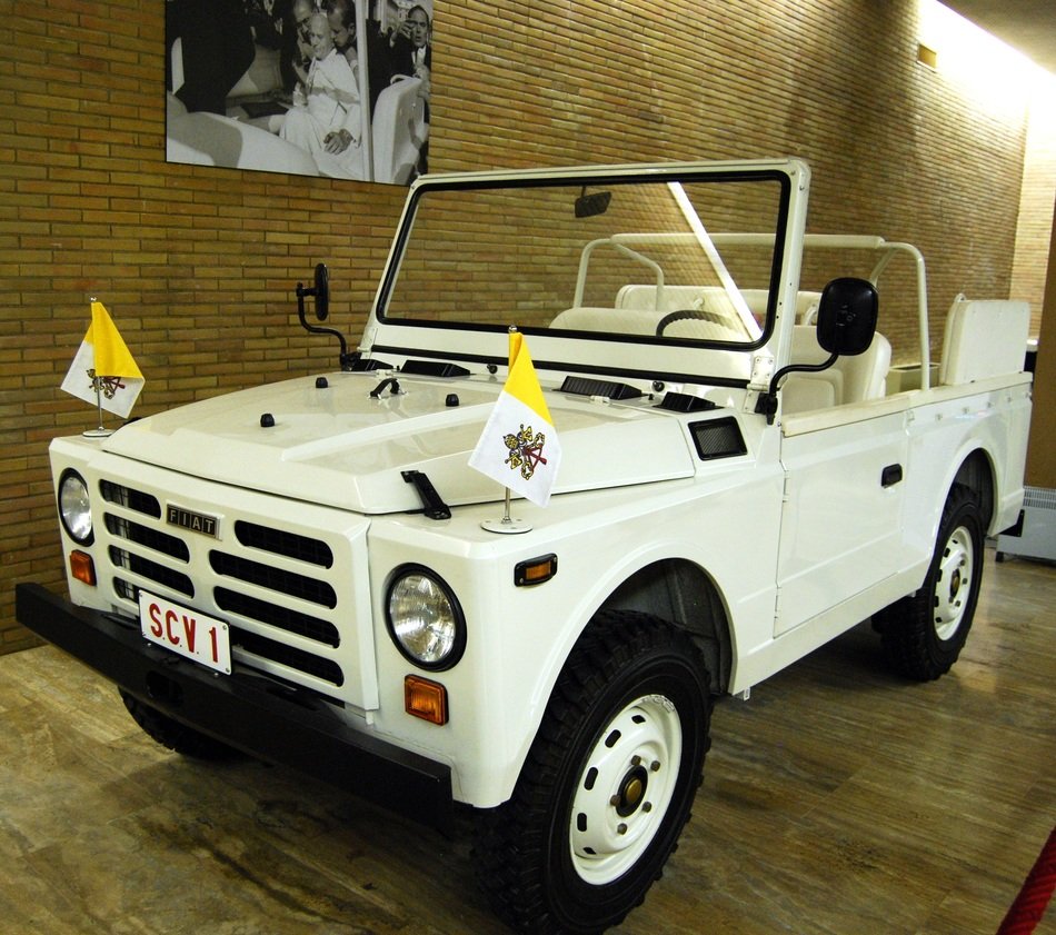 popemobile