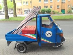 auto tricycle