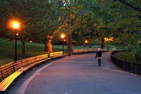 night park in the lighting of lanterns