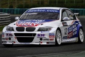 bmw avto on touring car race