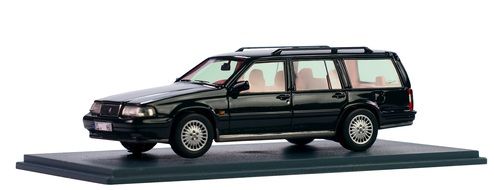 Volvo 960 model