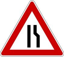 traffic sign one-way narrowing of the carriageway