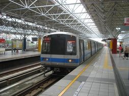 covered station of the metro