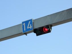 traffic lights red and sign 14