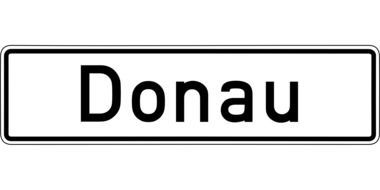 road sign with the name of the Danube River