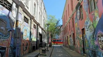 The port of Valparaiso street art street