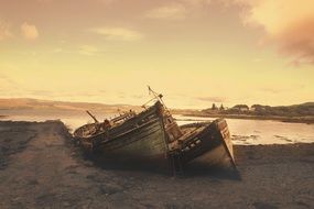stranded wreckage