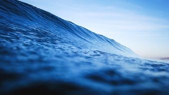 blue wave ocean