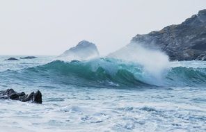 splash of emerald ocean waves