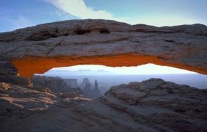 landscape of Pothole arch in Utah