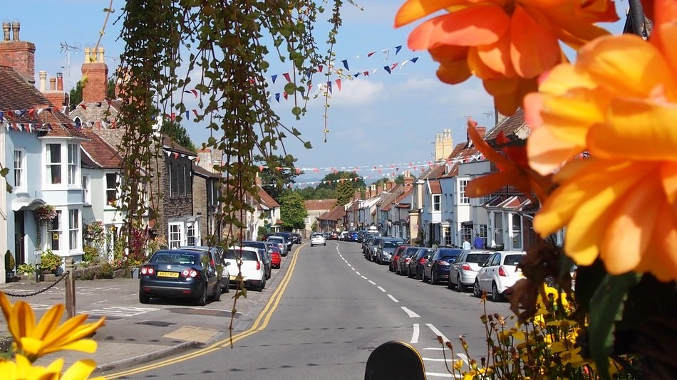 high street thornbury gloucestershire