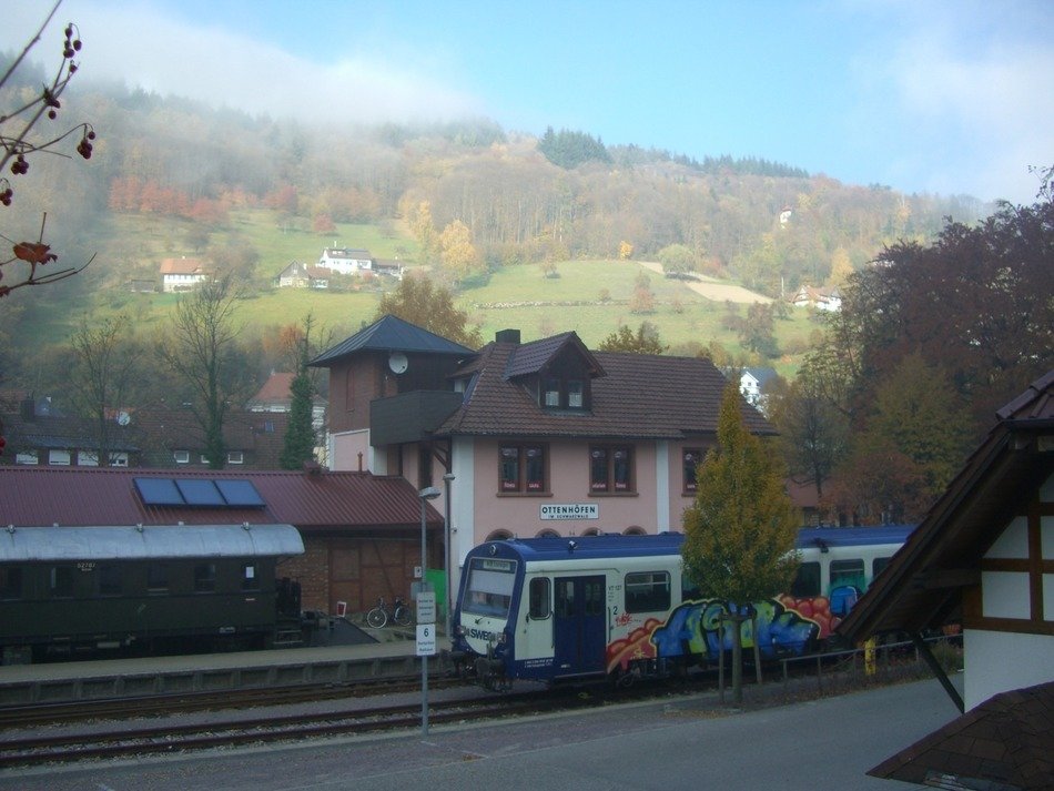 railway station in Ottenhofen