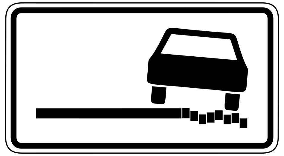 unpaved side strip