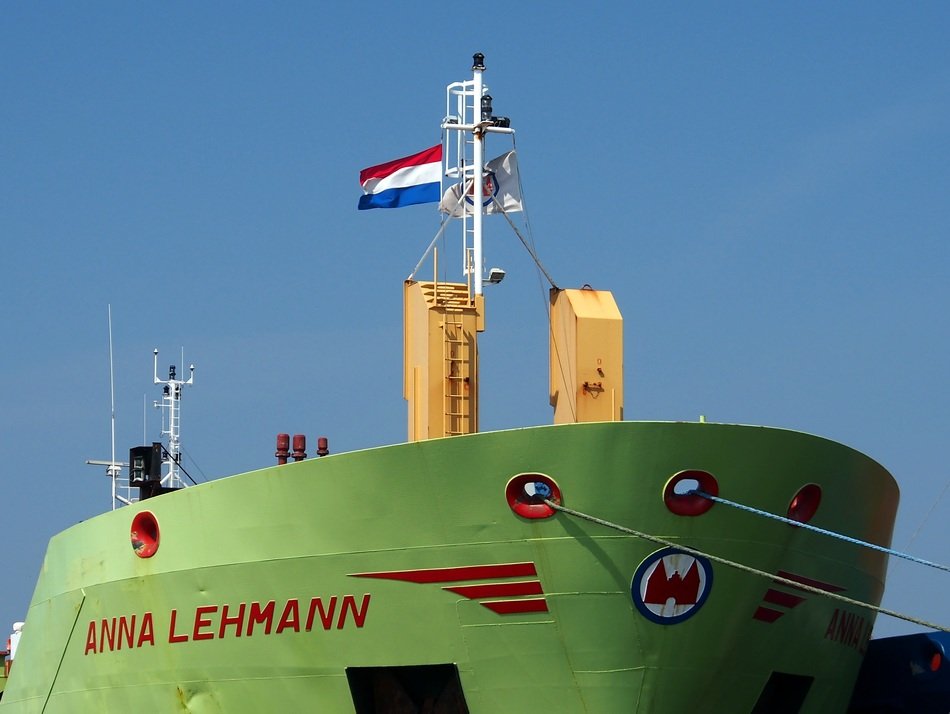 Ship 'Anna lehmann' in the port