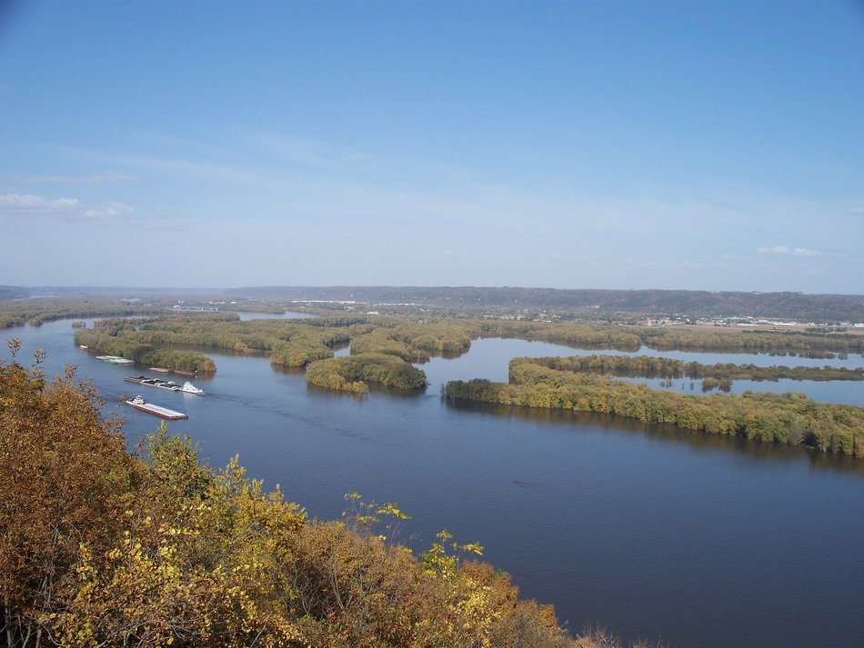 beautiful top view on mississippi