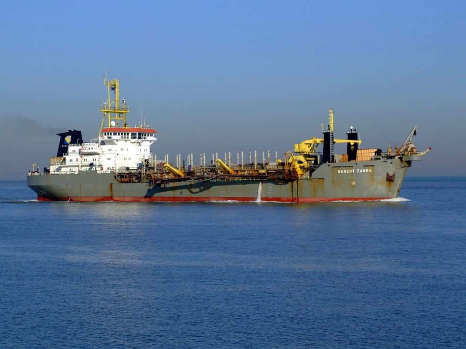 Barents Zanen in the sea
