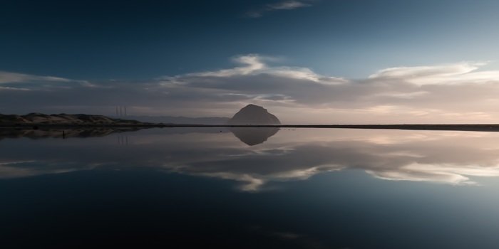 Mirror reflectionof the idyllic landscape in the lake