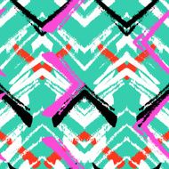Hand drawn pattern with brushed zigzag line N18