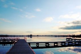 picture of the bridge on a lake