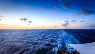 charmingly beautiful sea sky