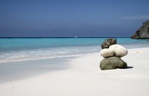 white sand on a picturesque beach on the island of Curacao