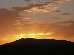 golden sunset mood sunbeam