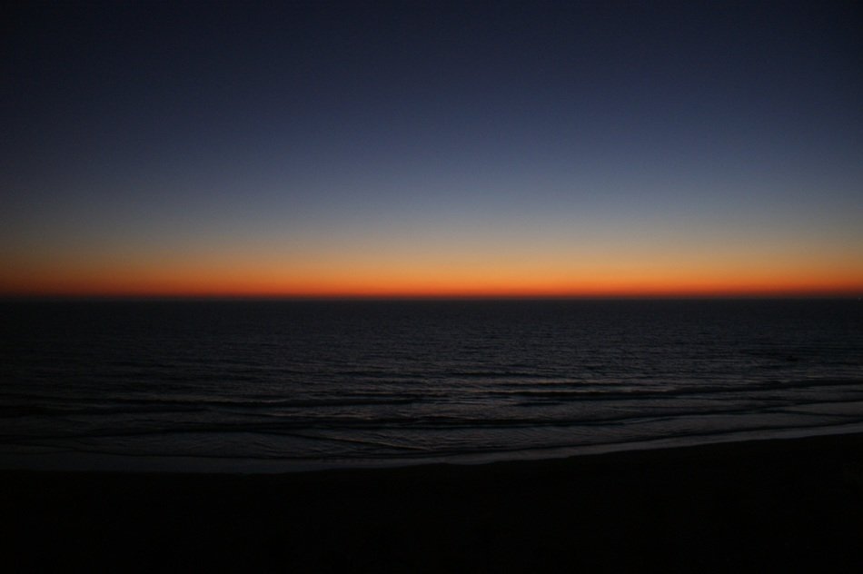 red horizon on the ocean