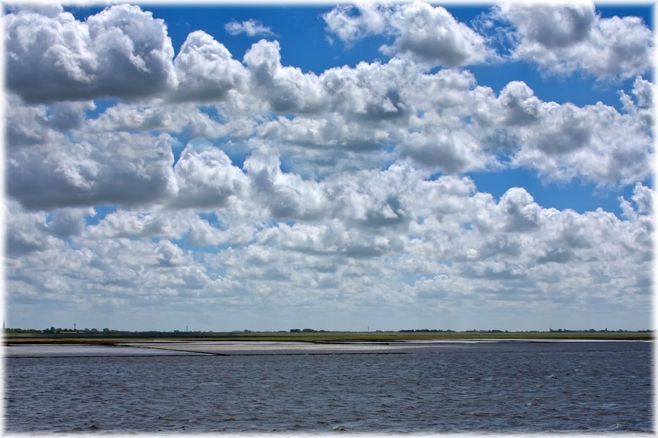 sea bay cloud weather