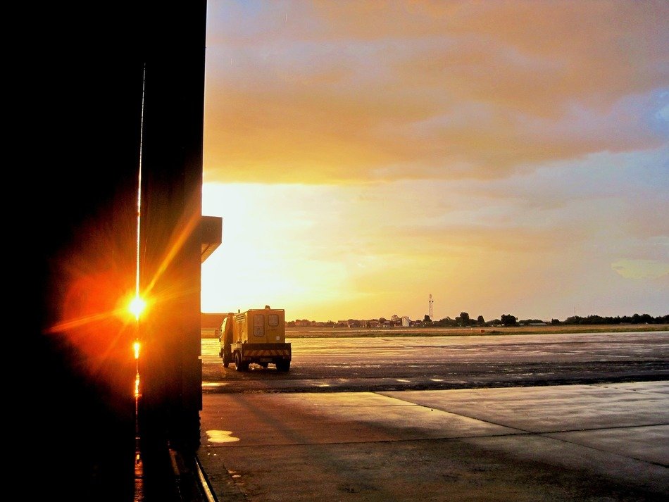 sun in the airport