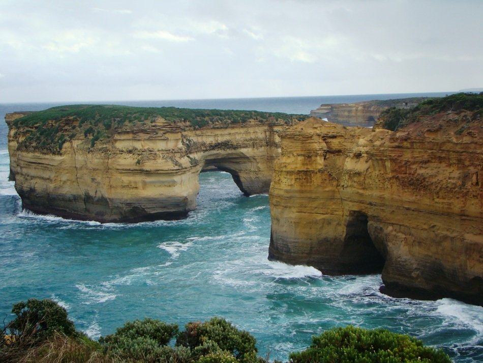 london bridge, offshore rock formation, australia