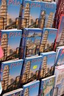 pisa souvenir