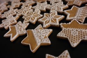 star shaped christmas cookies