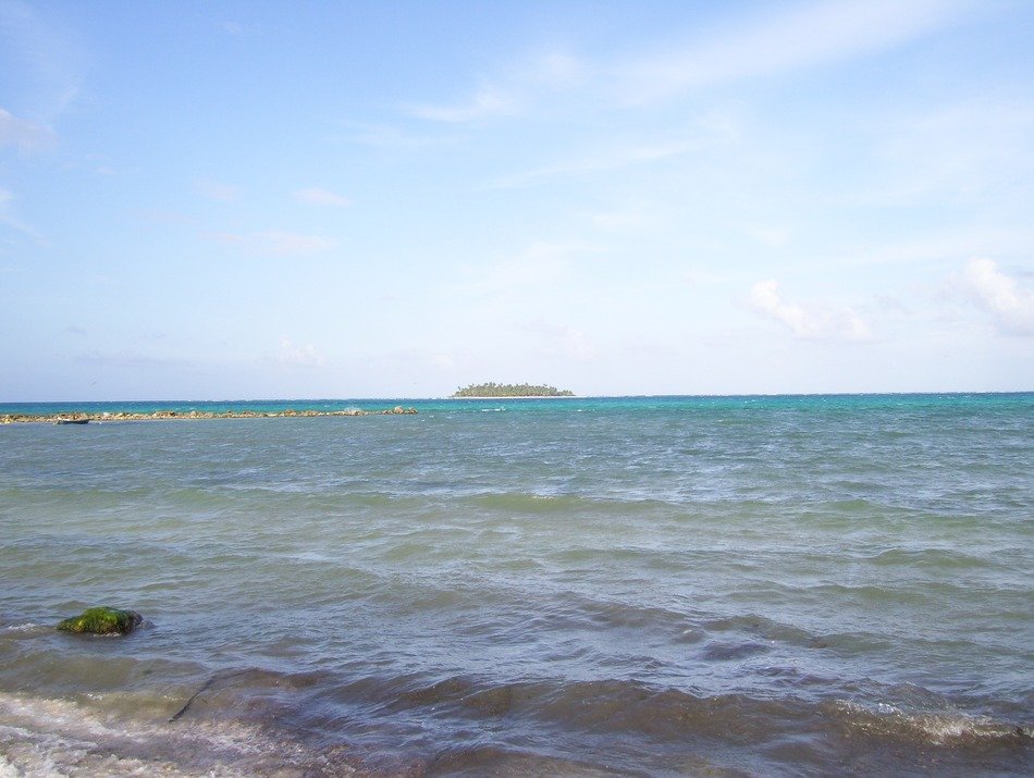 View of the Caribbean ocean and earth in the water