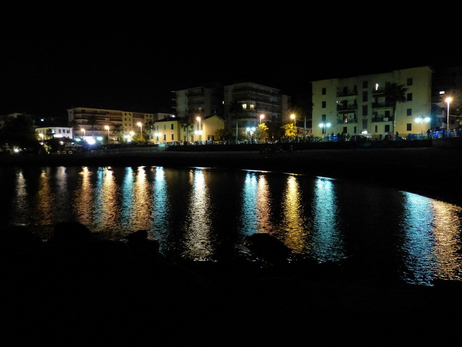 gorgeous reflections lights