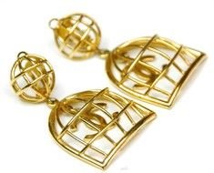 gold earrings Chanel