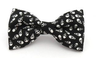 bow tie with skulls