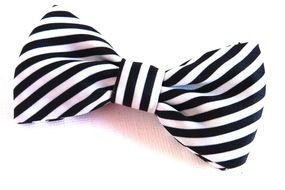 black and white bow tie as a picture for clipart