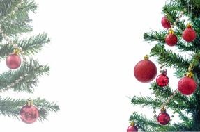 decorated xmas tree with red gifts