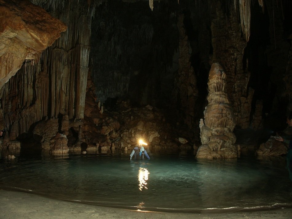 pigeon cave in majorca
