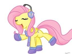 pink cute Fluttershy